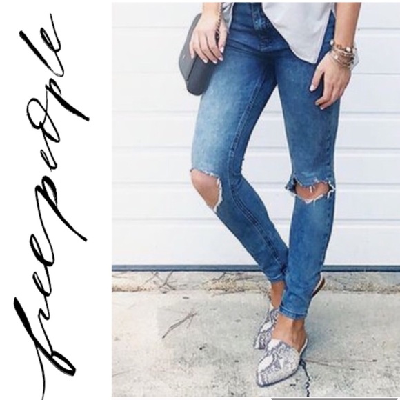 Free People Denim - 🆕 Free People Busted Skinny Jeans